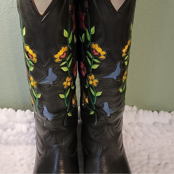 Black Floral w/stacked heel, Lane Fine Boots - Picture 11 of 15